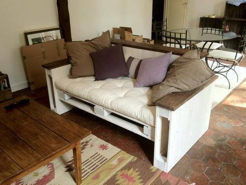 sofa hecho con palets