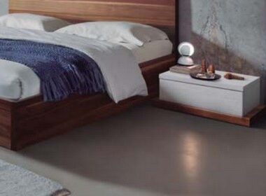 MESITA MODERNA CON BASE BERGEN